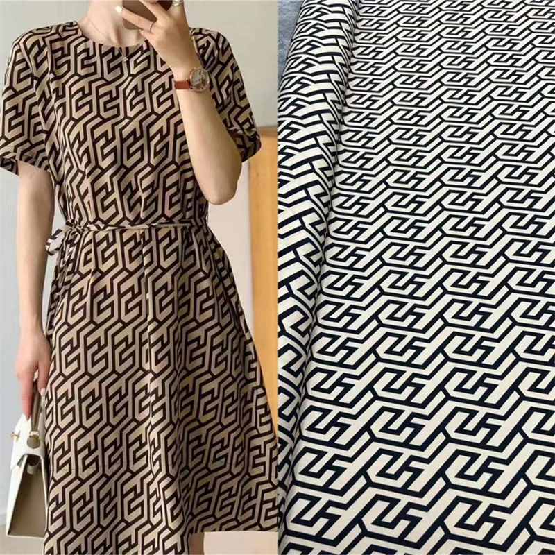 Popular Camel Colored Geometric Lines From Europe Large Brand Crepe De Chine Fabric High-end Clothing DIY Mulberry Silk Fabric