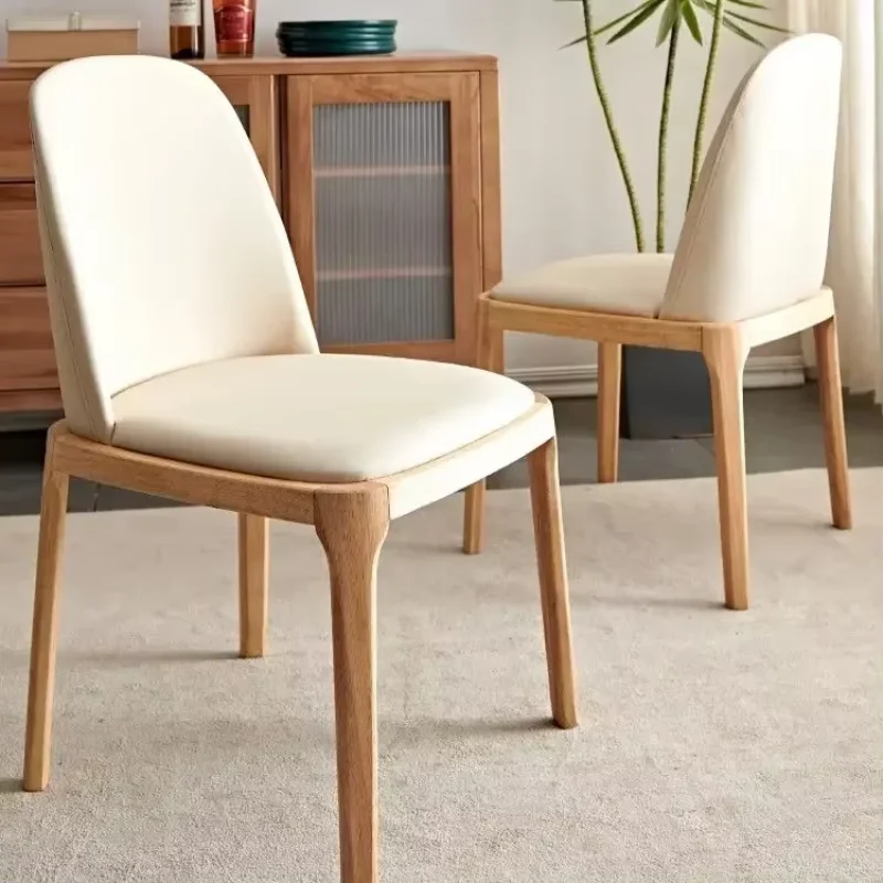 Les chaises nordiques une touche d’esthétique et de confort pour votre intérieur