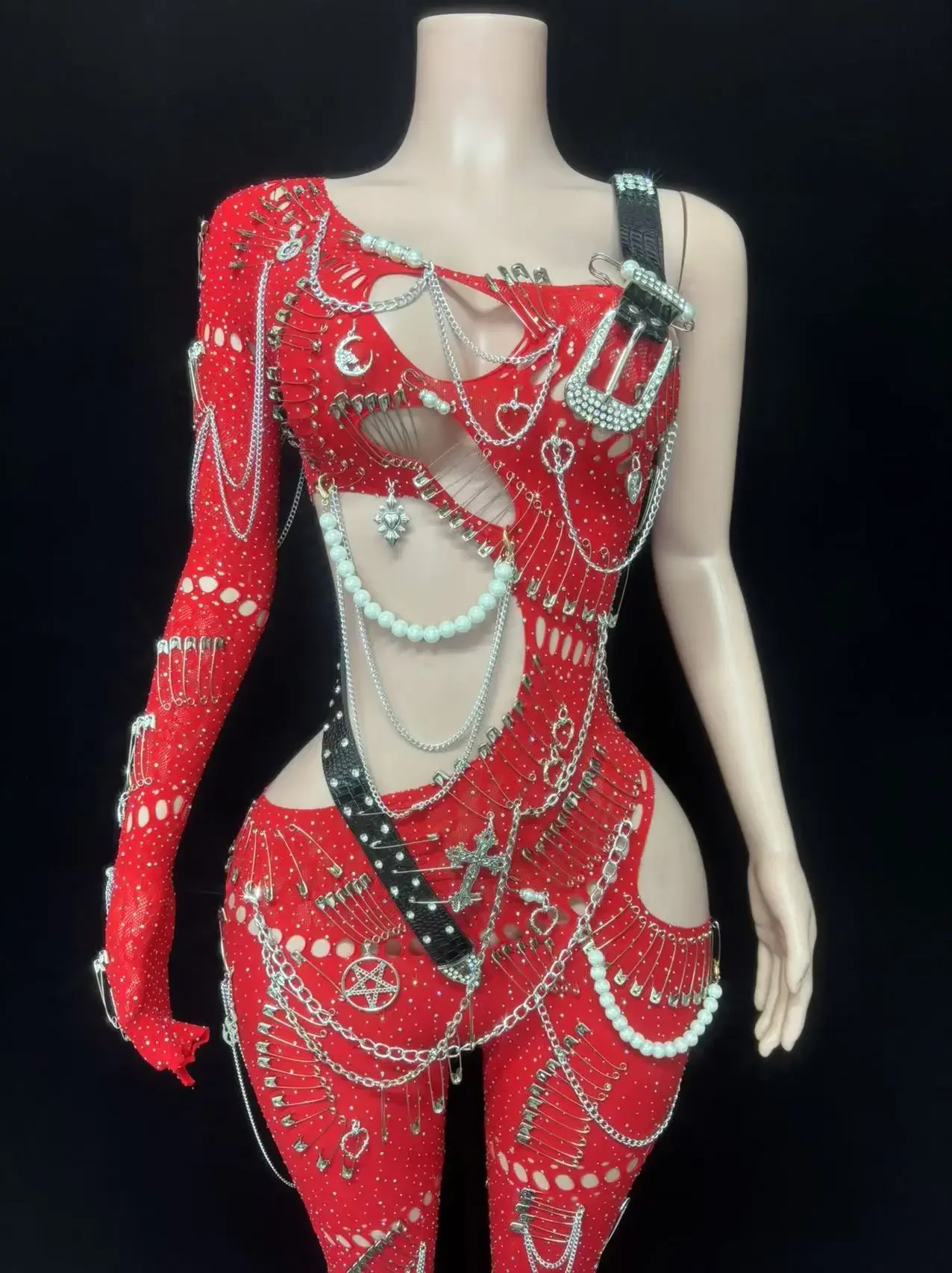 المشاهير ملهى ليلي بار حفلة مرحلة الأداء بذلة المرأة تألق سلسلة معدنية بلا أكمام قطع Bodycon زي