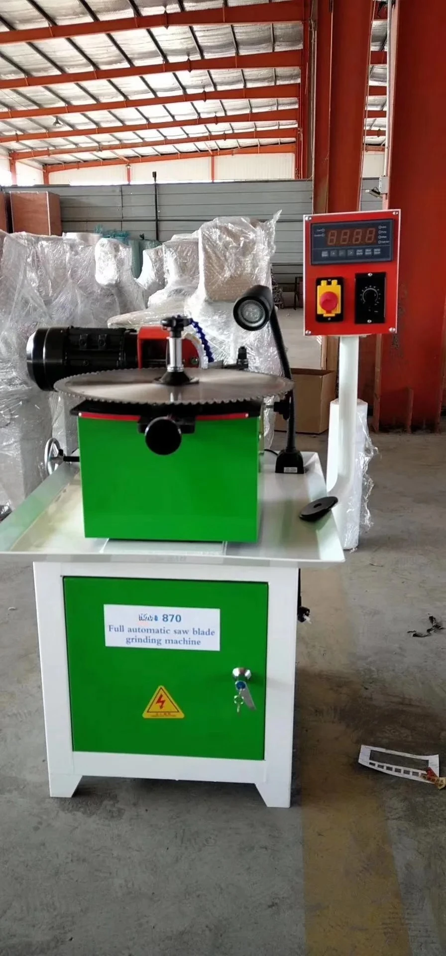 

Automatic Saw Blade Recycling Sharpening Machine Alloy Saw Blade Sharpening Machine for Artificial Board Manufacturing Flat