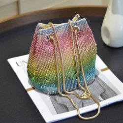 Manico strass pochette da sera borse e borsetta borsa a tracolla di design di lusso borsa a secchiello con pochette in cristallo lucido