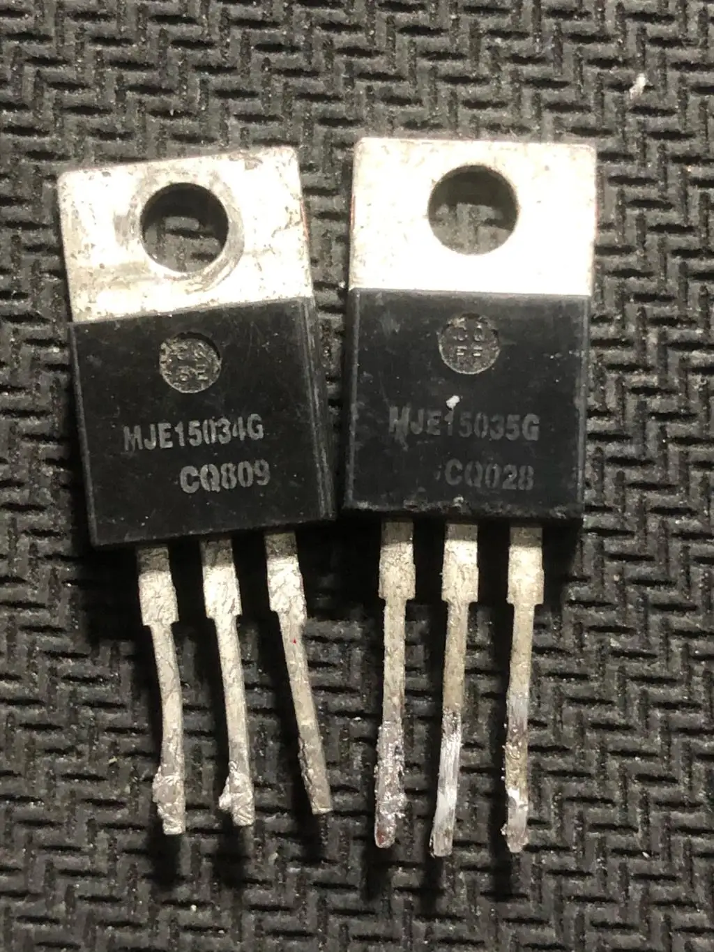 

Used original 10pcs=5pair MJE15034G MJE15035G TO-220 In Stock