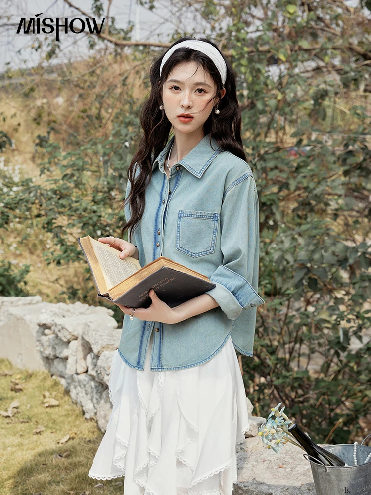 

MISHOW Women's Retro Denim Shirt Autumn Washed Denim Polo-neck Top Single Row Metal Buttons Patch Pocket Outerwear MXE13C0409