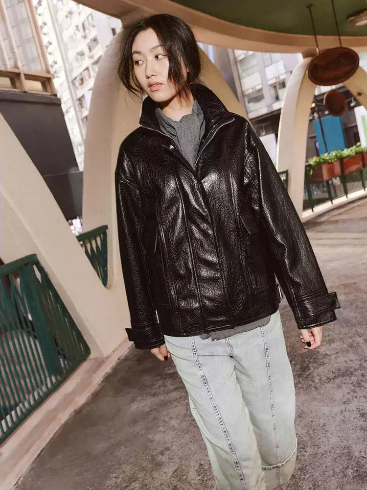 Fashionable Sweet Leather Effect Loose Outerwear Women's New Arrival Autumn 2026 Casual Style Long Sleeve Zipper Closure