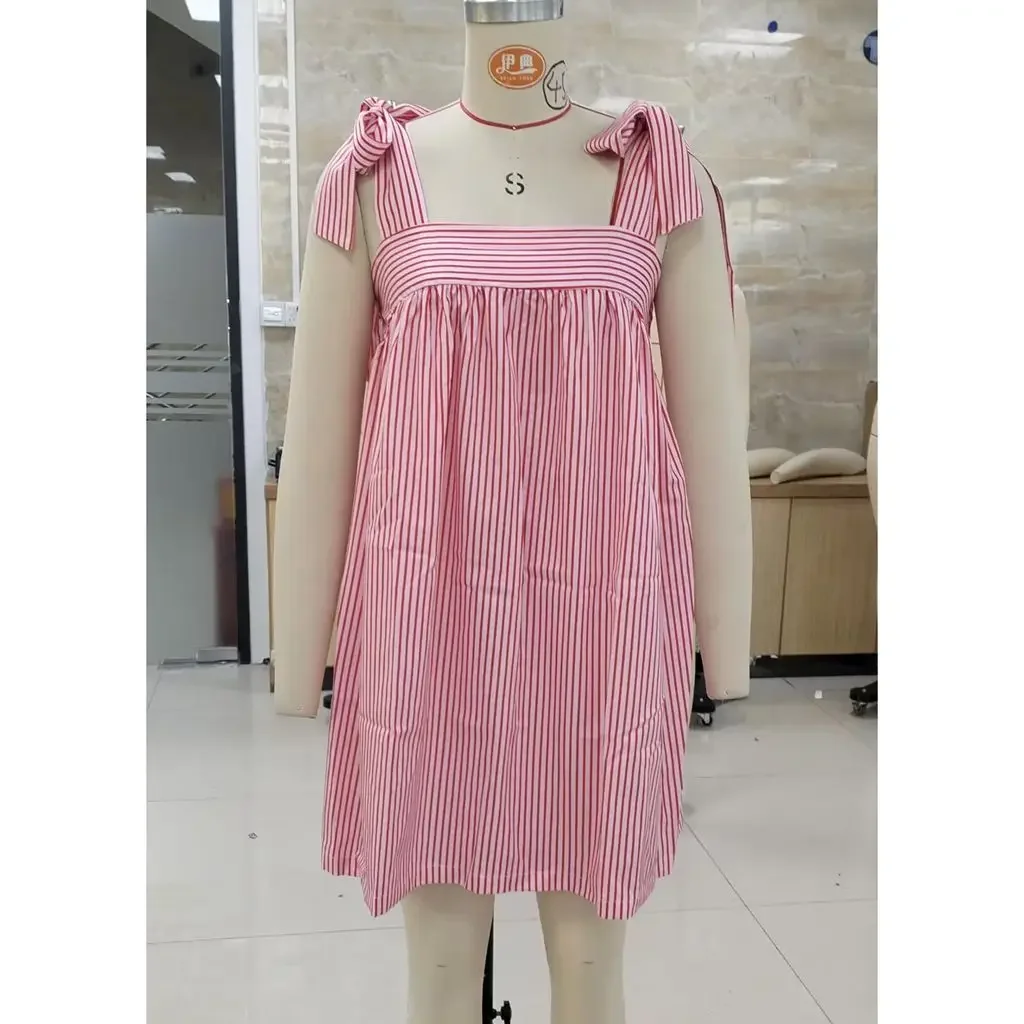 ผู้หญิง Y2K แขนกุดฤดูร้อนสแควร์คอดอกไม้/ลายพิมพ์ผูกสายรัดไหล่กว้างหลวม A-Line ชุด Loungewear