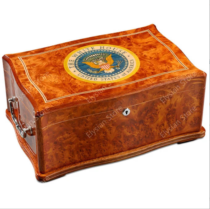 Cigar moisturizing box, mellow cedar wood piano baking paint, multi-layer high-capacity moisturizing box