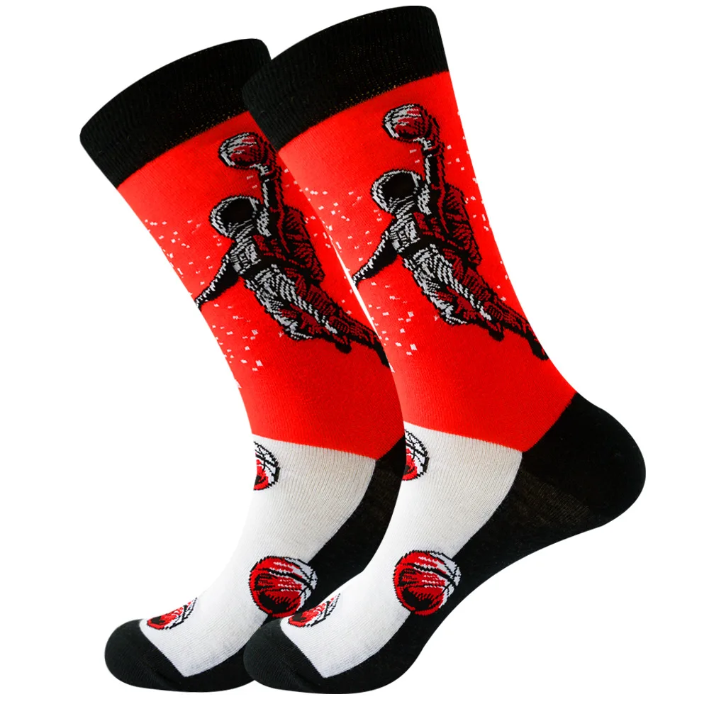 High Quality Socks The new universe series men\'s planet Funny Happy astronaut Novelty Skateboard Crew Casual Socks