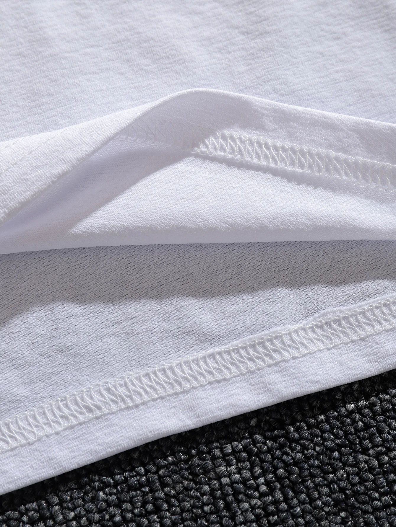 Lovely Ghost Cartoon Pattern Men s T-shirt For Summer Outdoor  Casual Male Clothing  Halloween Gift