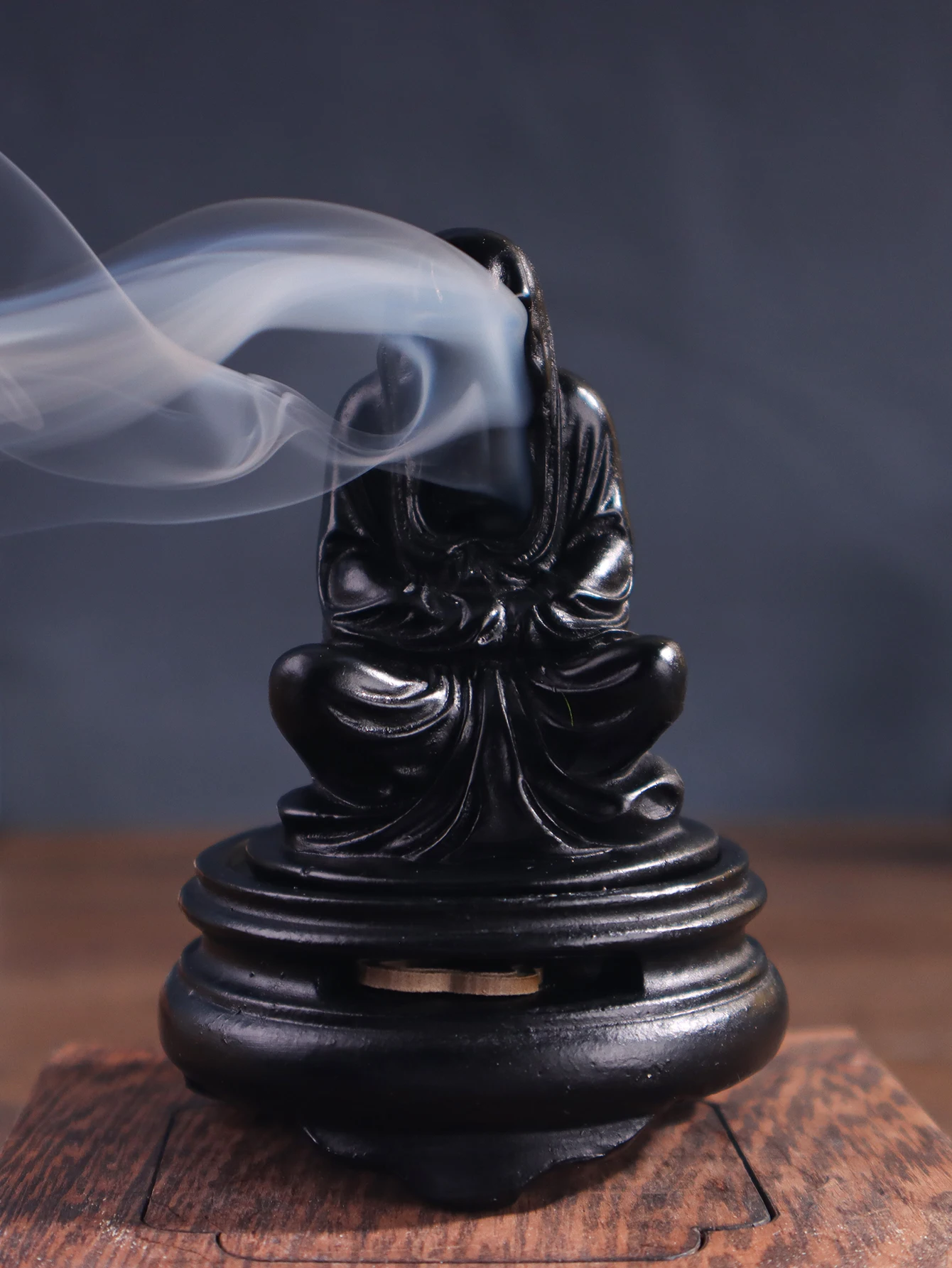 Creative Resin No-Face Incense Burner Ornament, Home Decoration, Office Supply, Living Room, Study