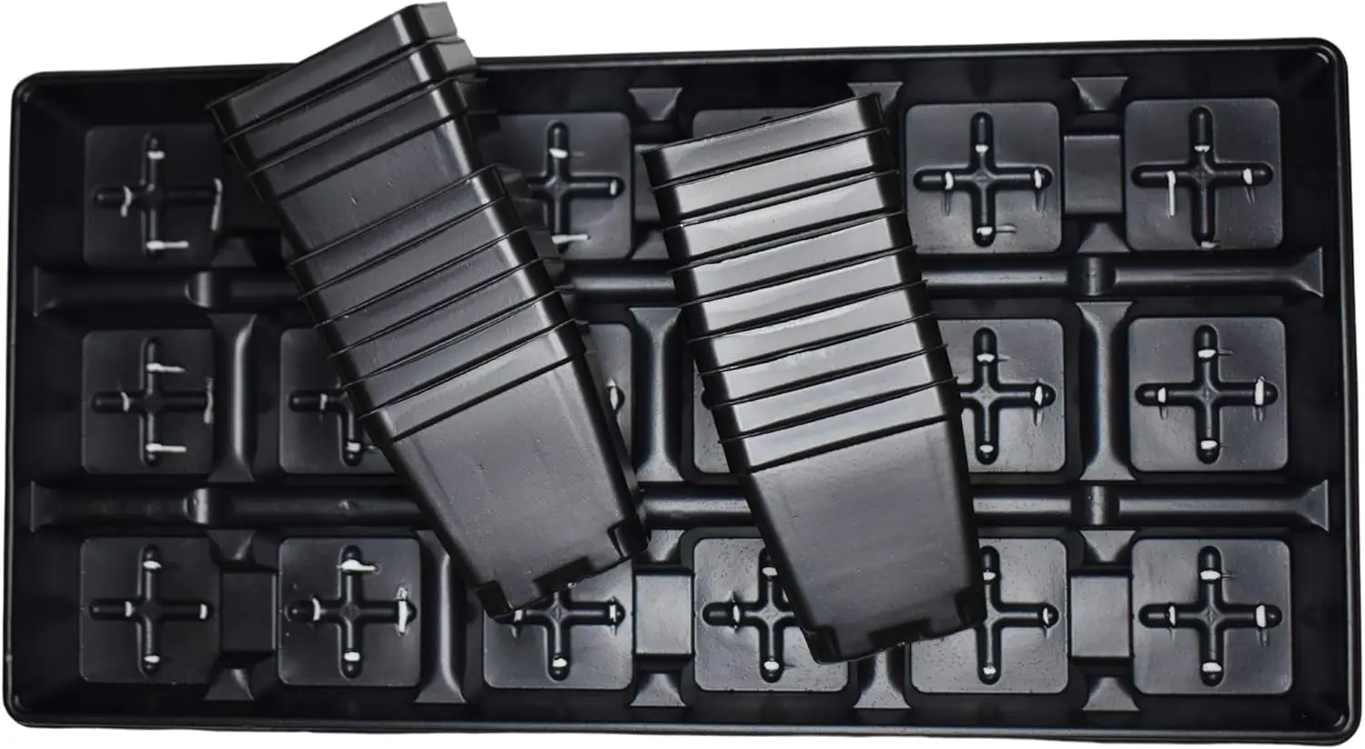 

Set of 3 Trays Plus 54 POTS - 3.5" Square pots