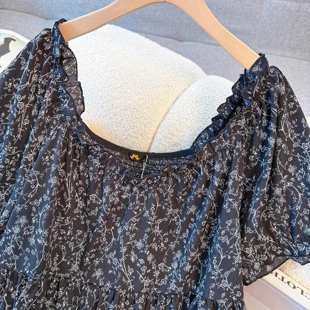 夏のレディースプラスサイズ半袖ワンピース ブラックプリントシフォンロングワンピース 2025新作 レディース服 デートワンピース 大きいサイズ