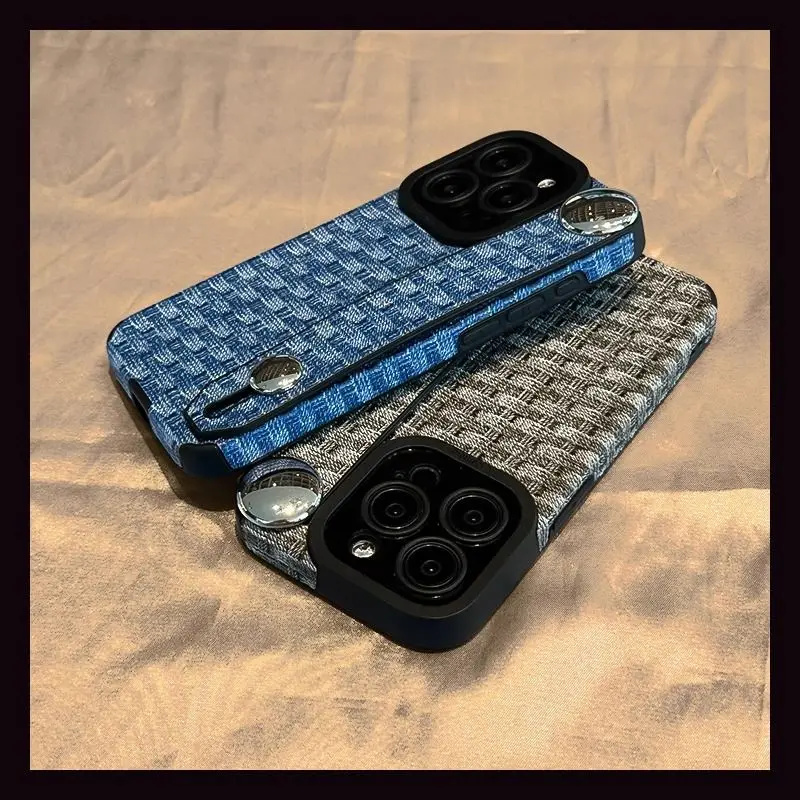 

iPhone14 case iPhone12 checkered iPhone11 wristlet iPhone15promax new iPhone13 premium feel iPhone15 full wrap iPhone13pro