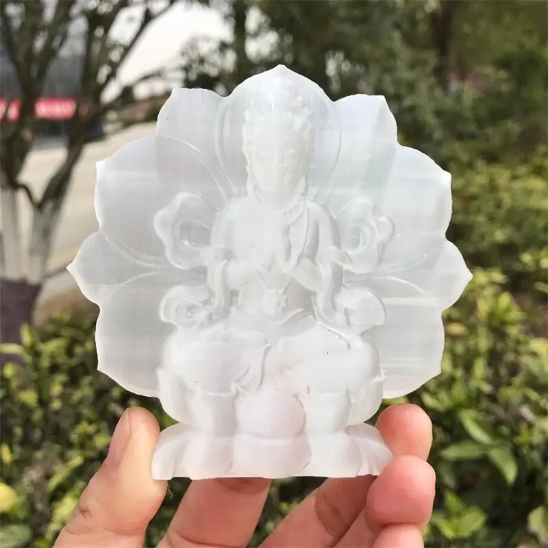 9.5cm Natural Selenite Buddha Guanyin Crystal Carving Buddhist Healing Energy Stone Crafts Decorative Gift Home Decoration 1pcs