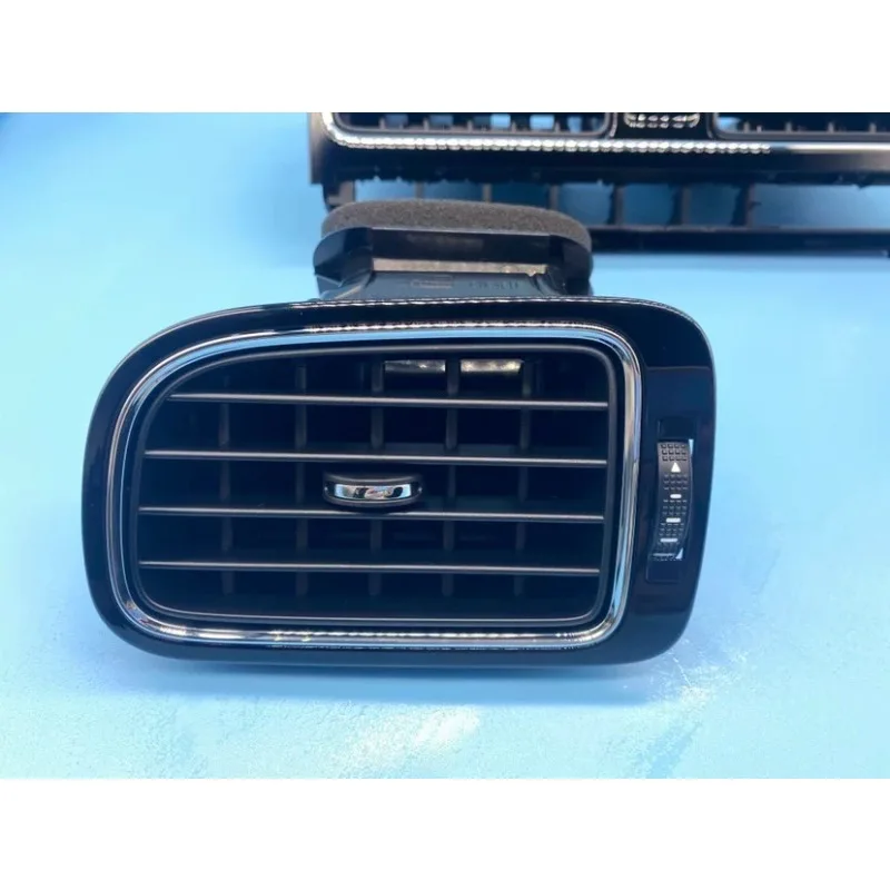 Middle Air Outlet CD Frame High-end Plated Piano Baking Paint for ‌Volkswagen POLO 201-2018