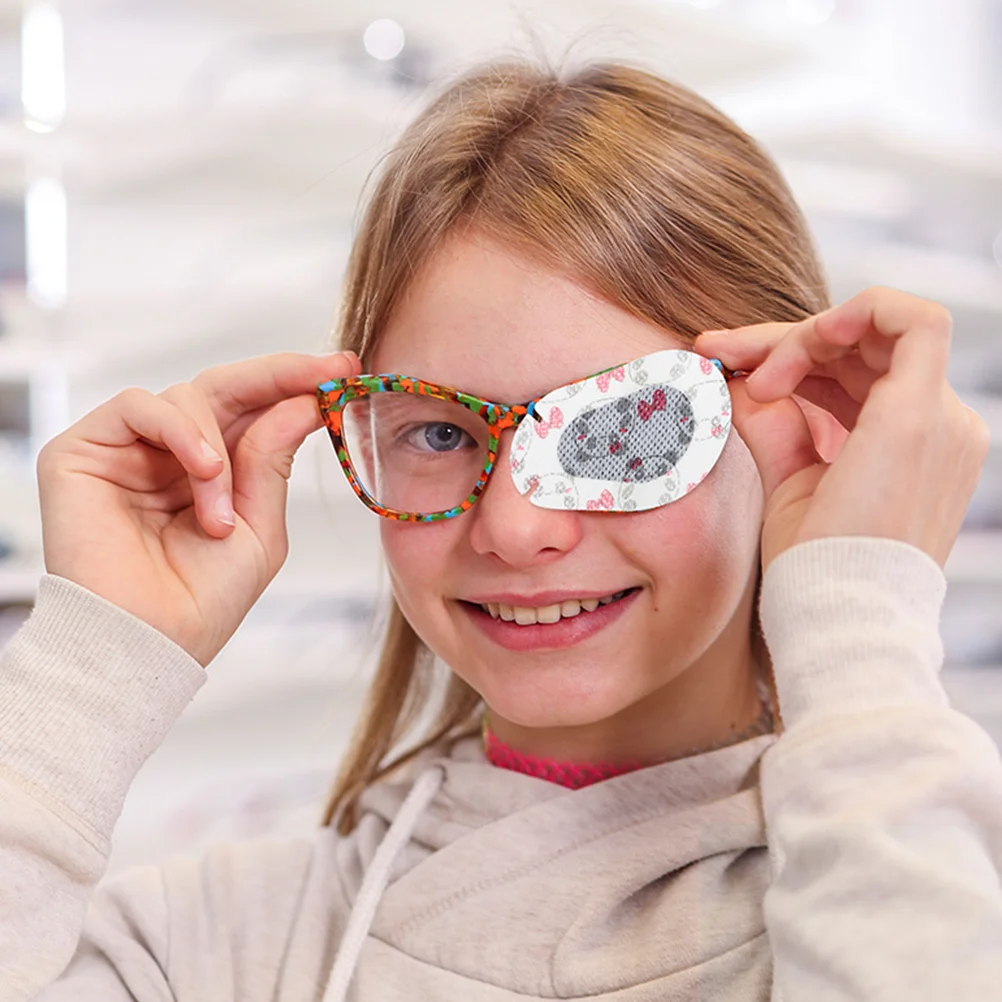

40 Sheets Cartoon Eye Patches for Kids Stickers Amblyopia Correction Single Eye Covers Lightweight Durable Practical Storage