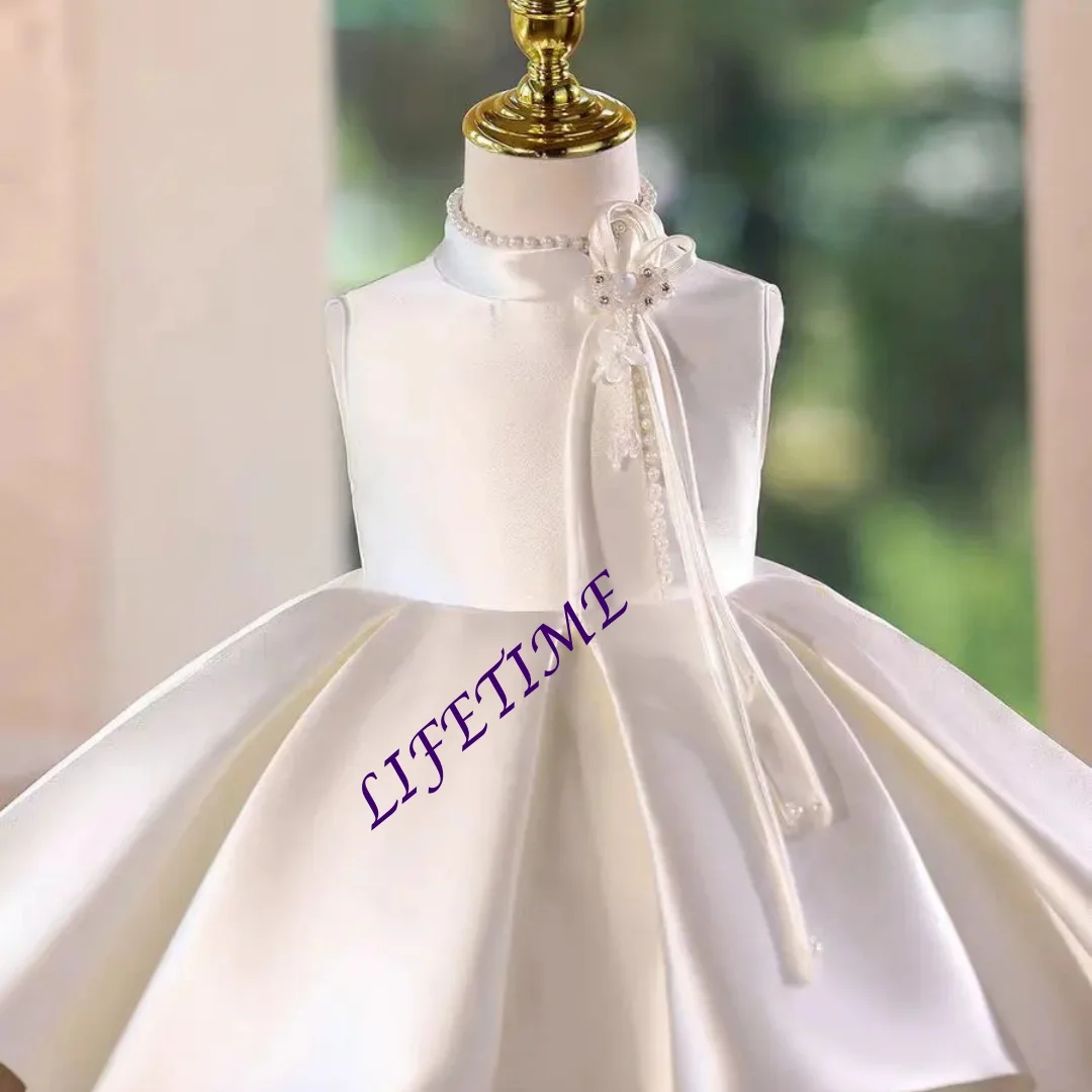 Maßgeschneidertes weißes Blumenmädchenkleid aus Satin mit Perlen, knielang, Prinzessin, Baby, Hochzeit, 1. Geburtstag, Party, Festzug, Festival