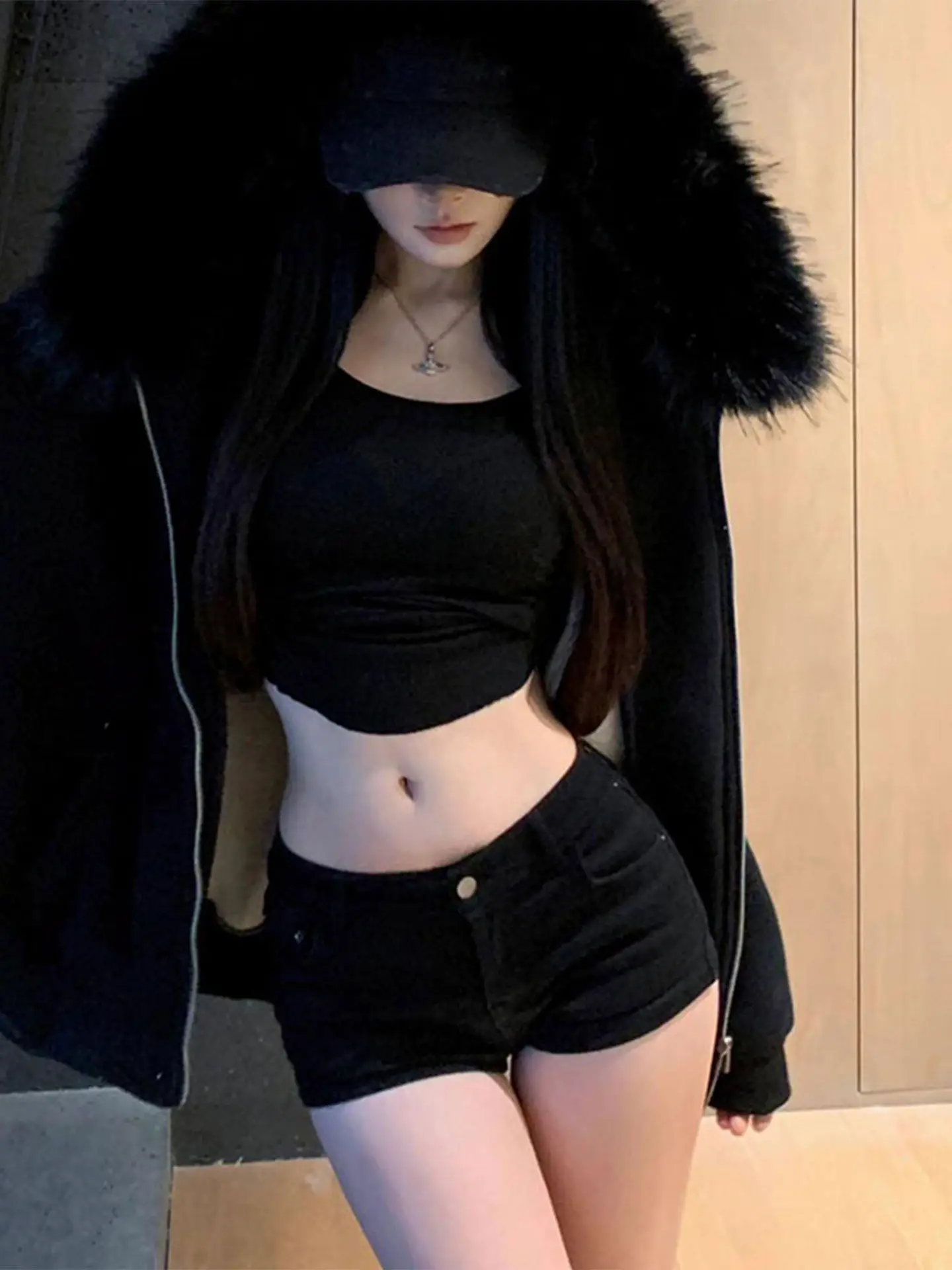 

Black Low-Waist Slimming Denim Shorts Women's Summer Small Size Hot Pants Leg Lengthening Butt Lifting Versatile Fashionable