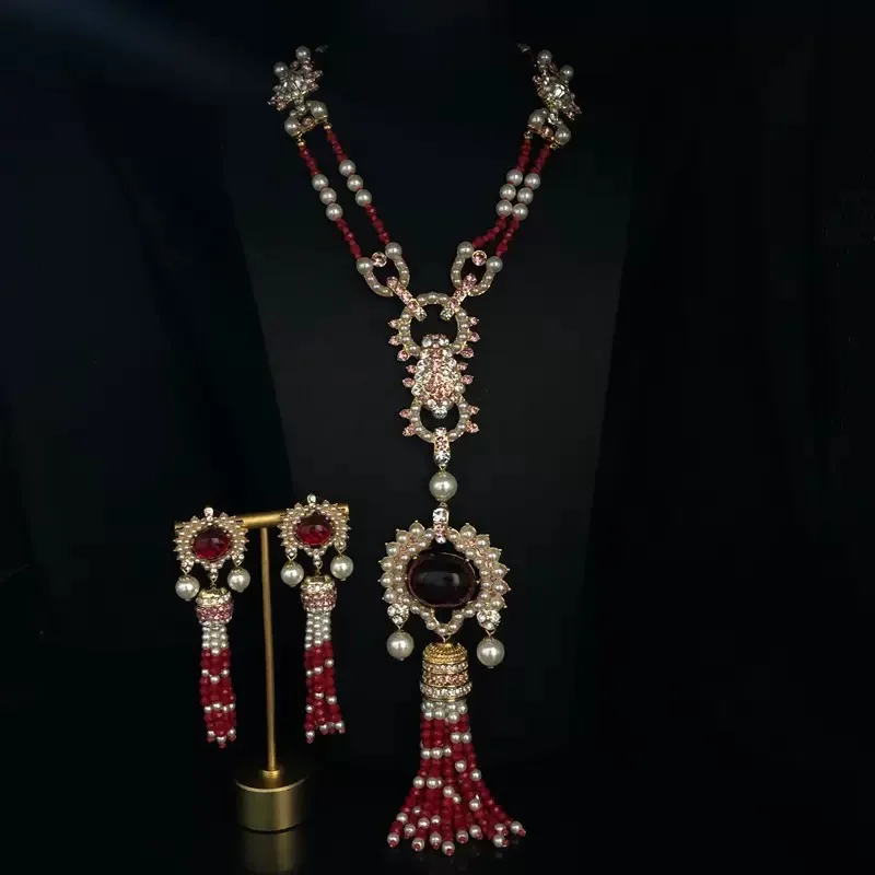 

Vintage Red Glazed Pearl Tassels Zircon Long Necklace Earring Two-Piece Set Dress Banquet Accessories Fashion Woman Jewelry New