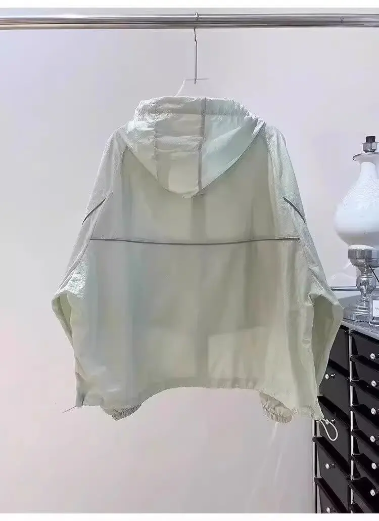 Kühlendes Sonnenschutz-Shirt für Damen – Neues, locker sitzendes, vielseitiges, atmungsaktives, dünnes Sonnenschutzkleidungsstück mit Kapuze für den Sommer – Detail 11