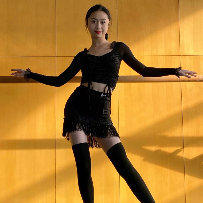สตรีเต้นรําละตินการแข่งขันเครื่องแต่งกายเซ็กซี่ตาข่ายละติน Top Fringed กระโปรงผู้ใหญ่เต้นรําละตินเสื้อผ้าการฝึกอบรมชุด SL13212