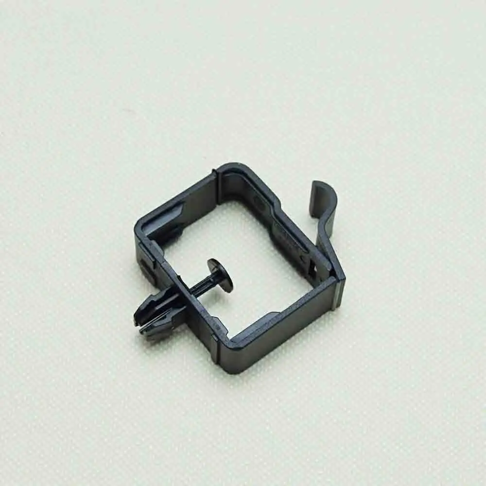 32269662 Triangular Warning Plate Fixed Bracket For Volvo S60 S90 V90 2017 2018 2019 2020 2021 2022 2023 Auto Parts 31389681