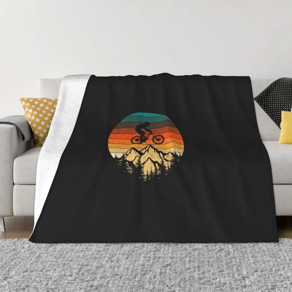 Mountainbike Downhill Retro Vintage Gift Throw Blanket Camping Blanket Soft Big Blanket Flannel Blanket