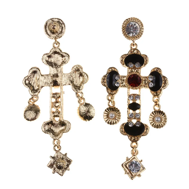 AliExpress hot-selling new earrings, fashionable big-name alloy diamond earrings, and cross-border accessories are sent on behal