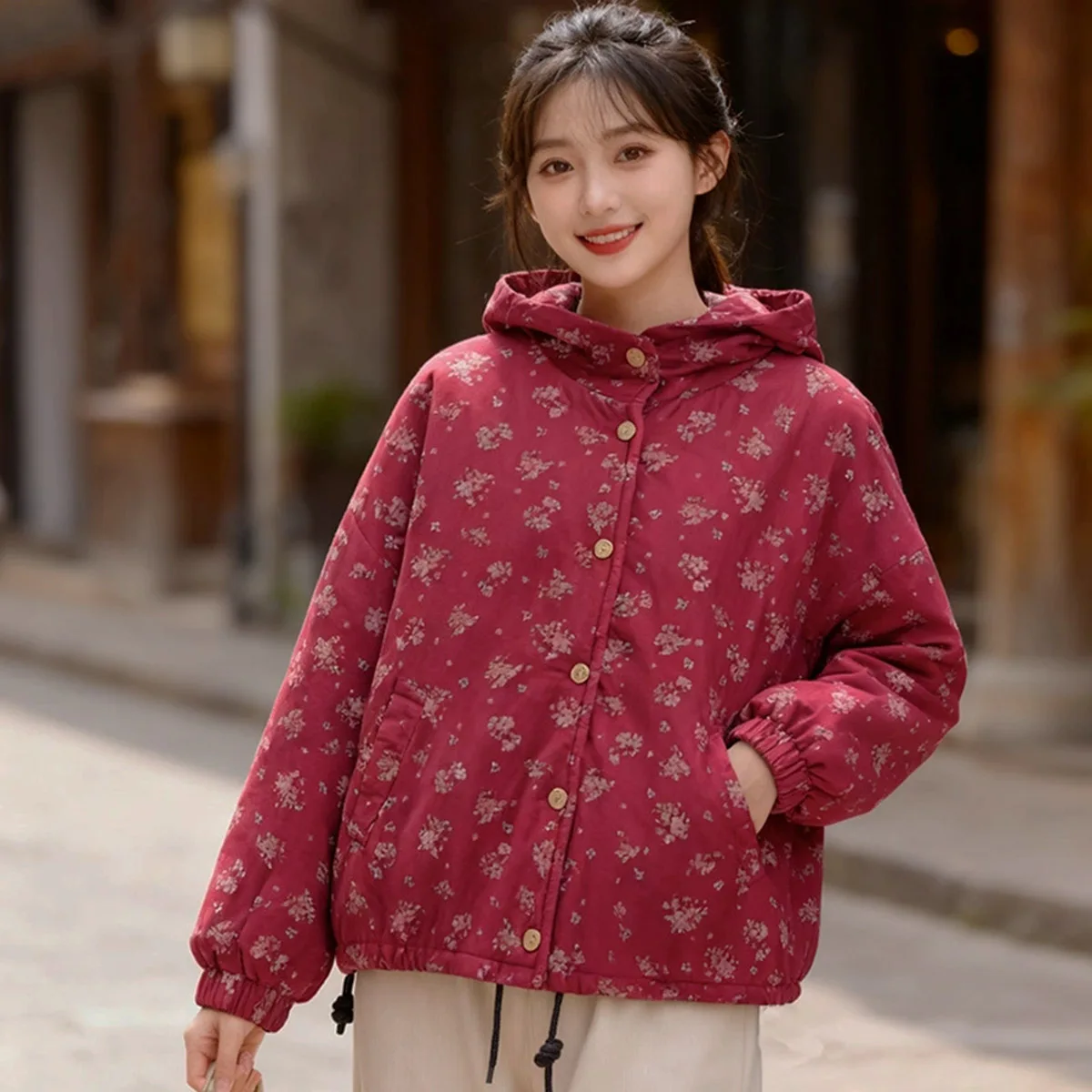 

Осенне-зимняя женская короткая куртка из шерпа на флисовой подкладке с капюшоном, винтажная повседневная теплая свободная верхняя одежда на пуговицах с цветочным принтом и карманами