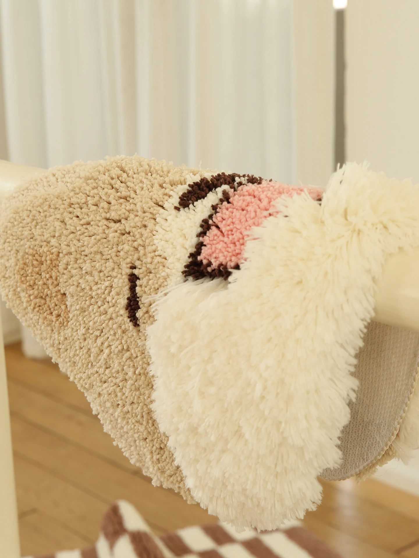Cartoon Shiba Inu Plush Door Mat Bathroom Absorbent Quick Dry Non Slip Foot Mat Bedroom Entrance Cute Pad Decorative Carpet