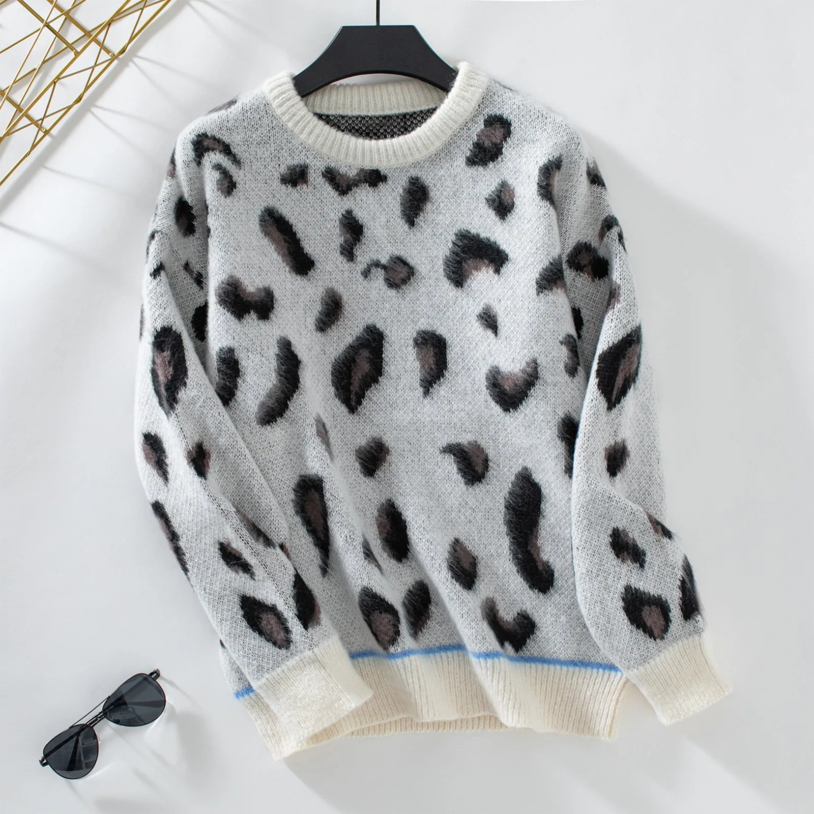 2024 Fall Winter Women\'s Fashion Leopard Print Jacquard Knit Sweater European And Mens Pullover Vest Sweater Heavy Mens Pullover