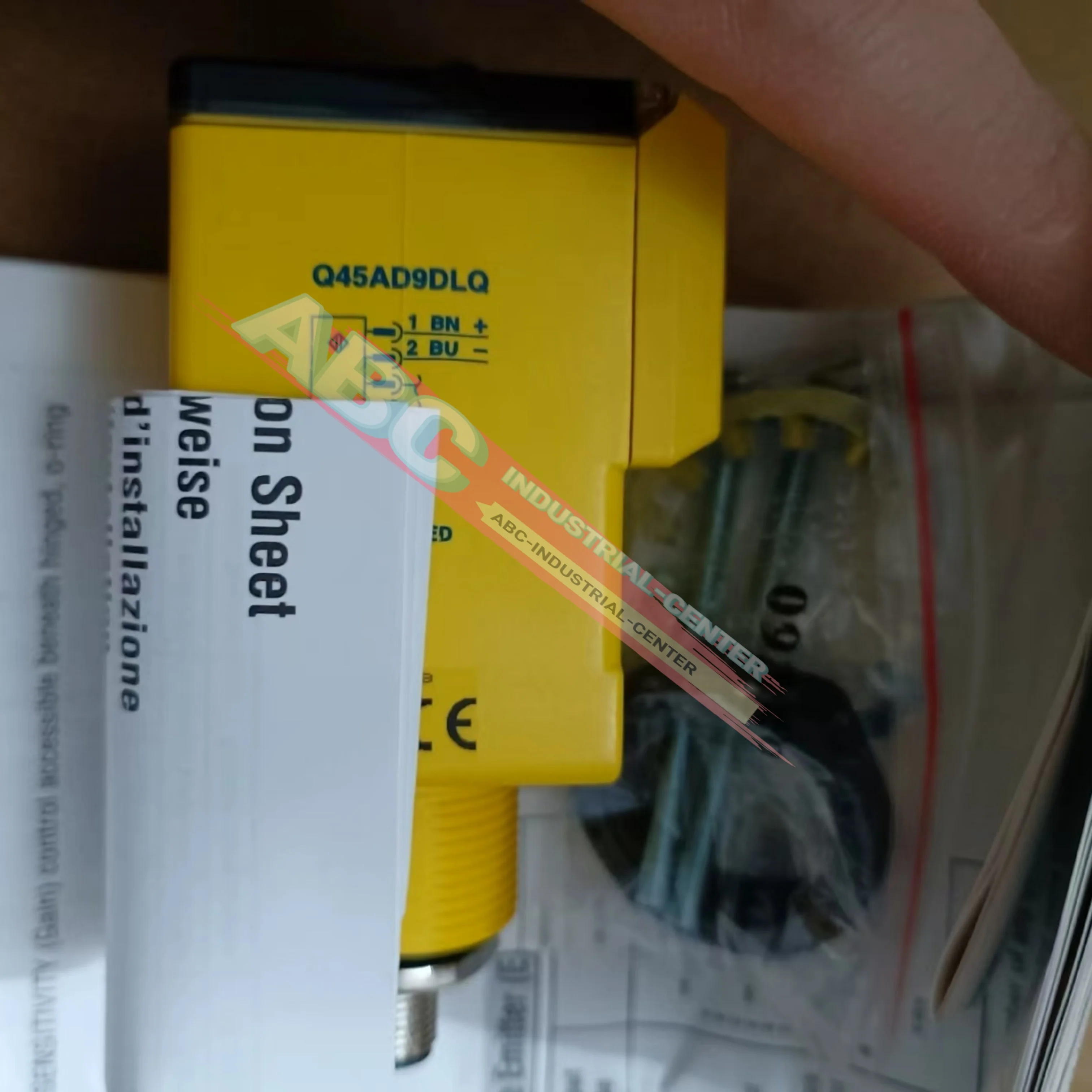 

Фотоэлектрический датчик T30UINA PVD100Q новый в коробке