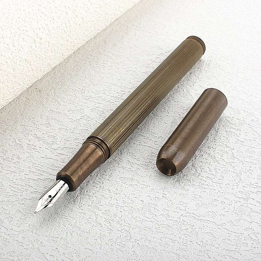 Luxuriöser Füllfederhalter aus Metall mit Taschentuch, extra feine Spitze, 0,5 mm Tintenstift – Detail 2