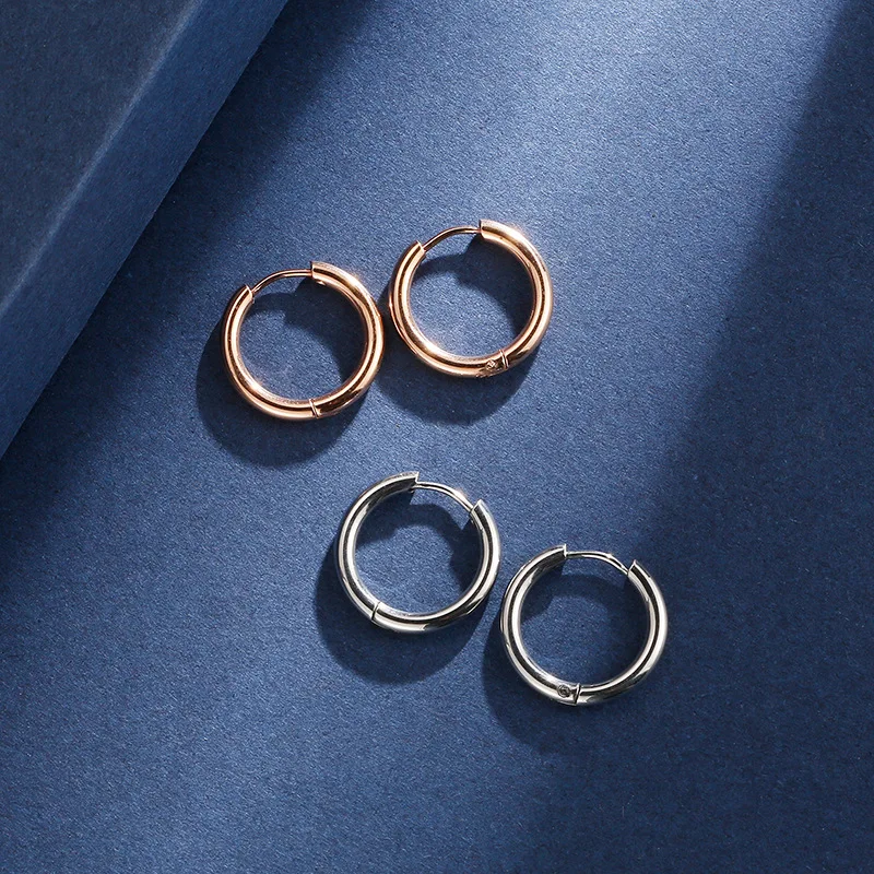 1 Paar 8-20mm Trendige Kleine Creolen für Damen/Herren Zierliche Runde Edelstahl-Ohrclips Piercing-Schmuck – Detail 7