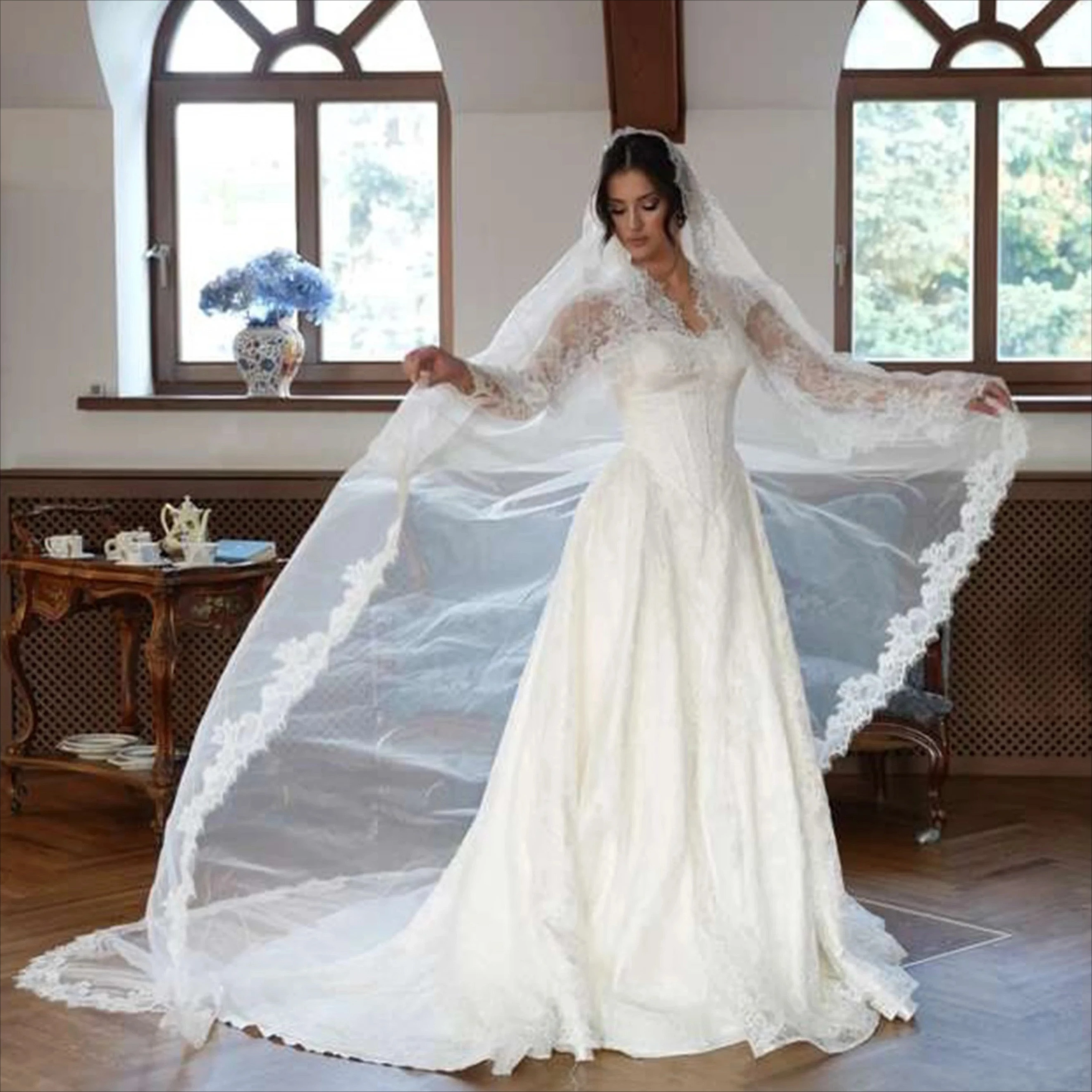 Customized Graceful Temperament Luxury Bohemian Long Sleeves Wedding Dresses Charming S A-Line Beach Lace Appliques Bridal Gown