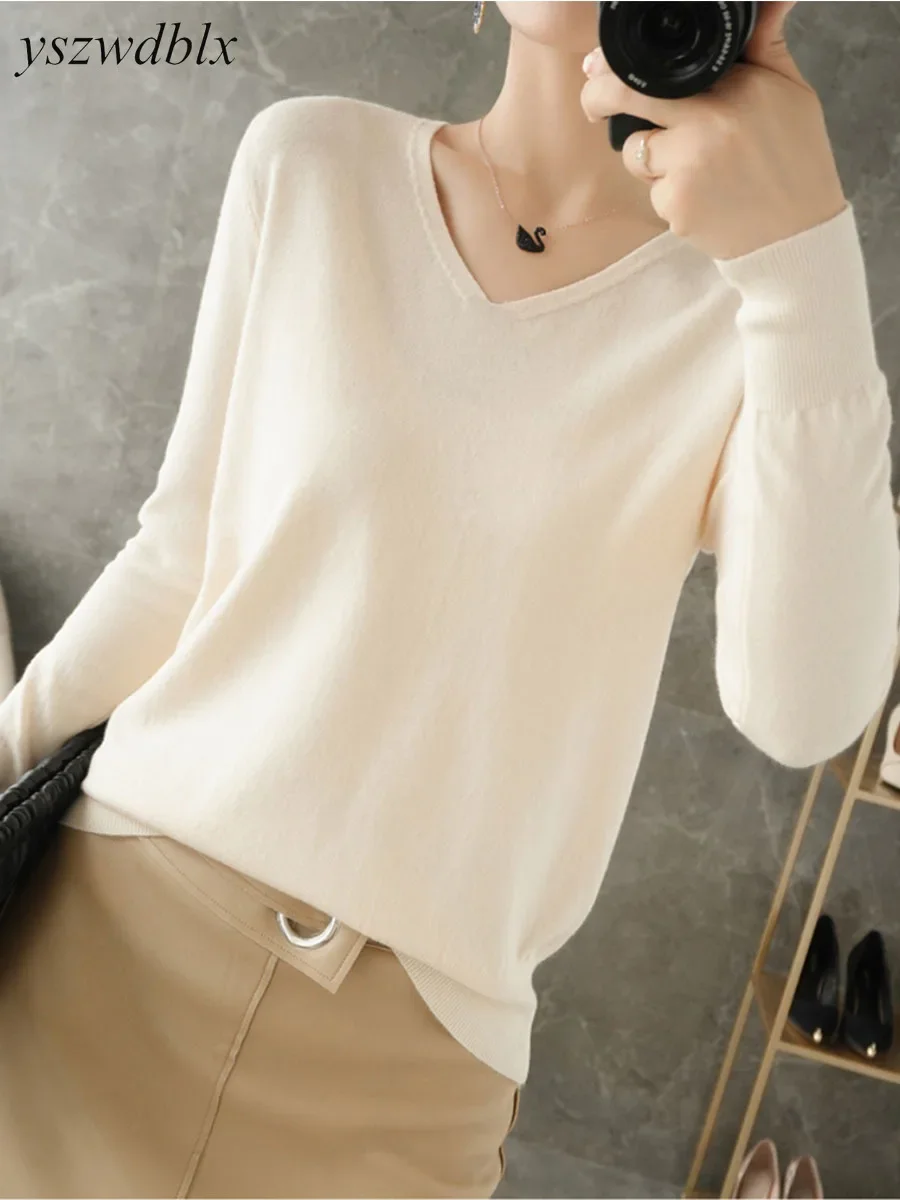 Women's Pink V-Neck Knit Pullover Sweater