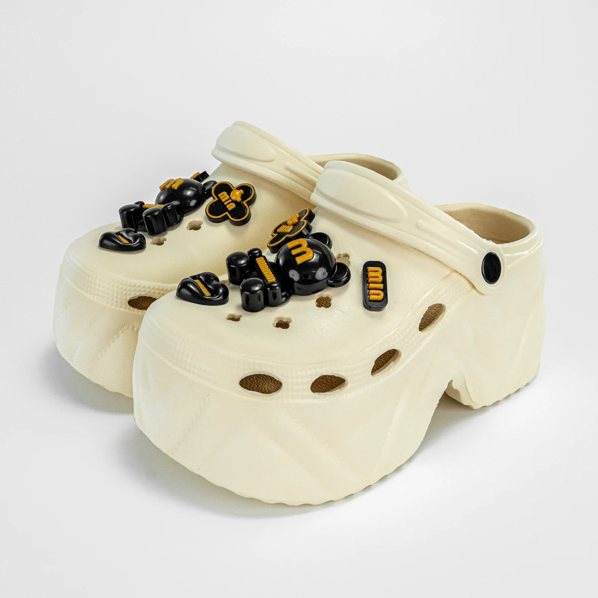 صيف جديد الكرتون الأسود مين الدب موضة تنوعا إيفا قباقيب للنساء ، شباشب لخارج المنزل عادية مع باطن سميكة ، عدم الانزلاق الارتفاع زيادة مغلقة اصبع القدم الصنادل 8809 #2