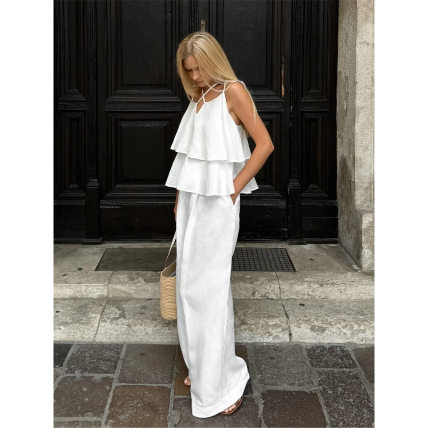 

Комплект из хлопка и льна: сексуальный топ с V-образным вырезом и завязками, свободные брюки с высокой талией, модный женский ансамбль