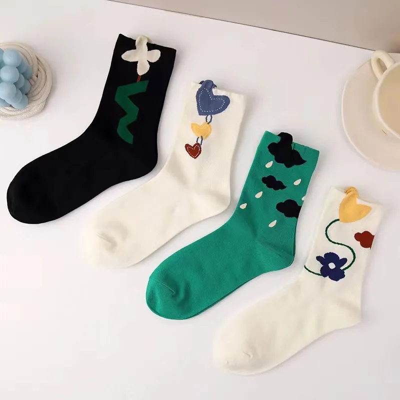 

4 Pairs Women Spring Summer New Socks Kawaii 3D Butterfly Love Pattern Versatile Comfortable Breathable Mid Tube Socks EU35-39