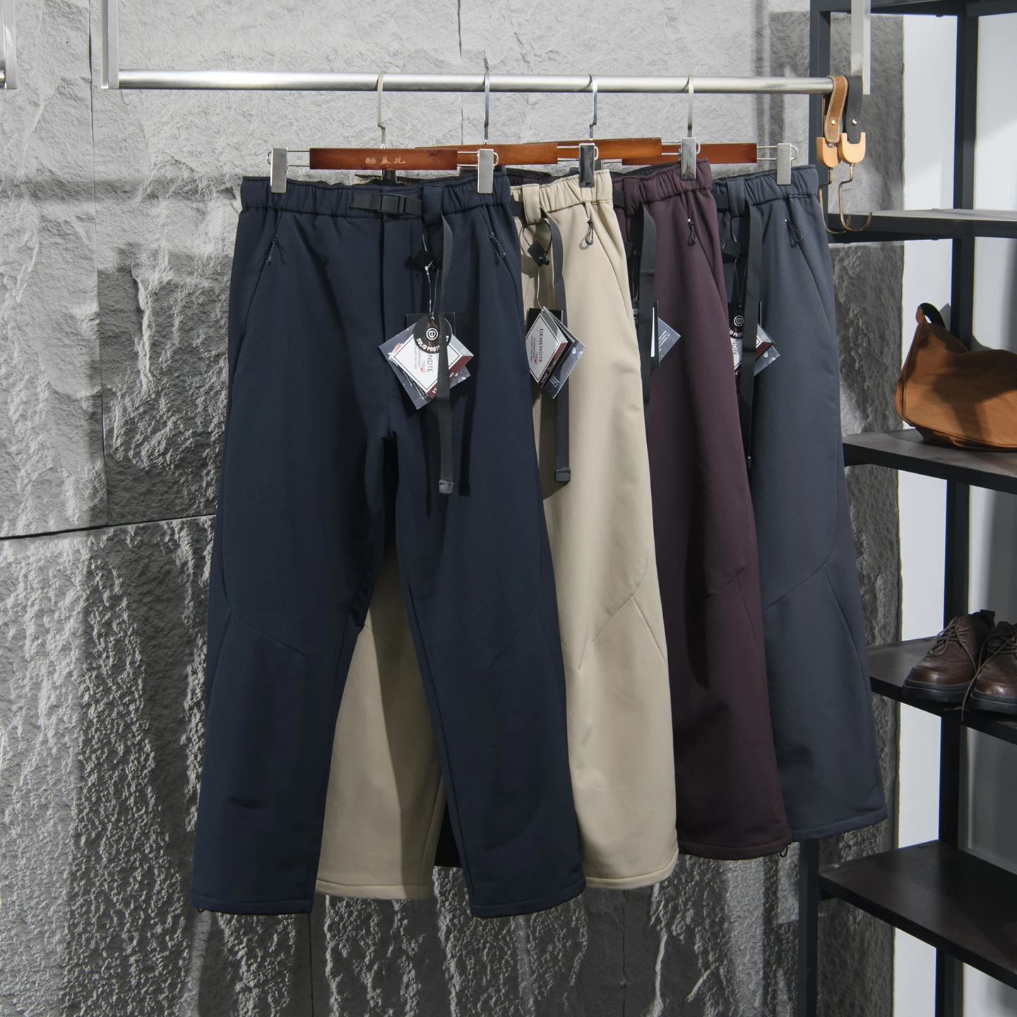 

Men's Outdoor Fleece Lined Windproof Casual Pants Soft Commuter Long Trousers Warm Autumn Winter Polyester Fiber