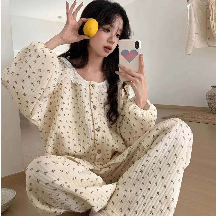 Herbst-Winter-Spitzenblumen-Loungewear für Studentinnen, Frauen und Mädchen, lockeres, dickes Pyjama-Set, weiche, atmungsaktive, lässige Hauskleidung für Damen.