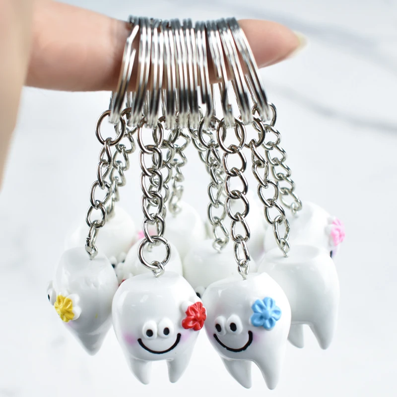 10 Pcs Keychain Hang Tooth Shape Key Ring Cute Simulation White Teeth Keychain Pendant Decoration Dental Gift