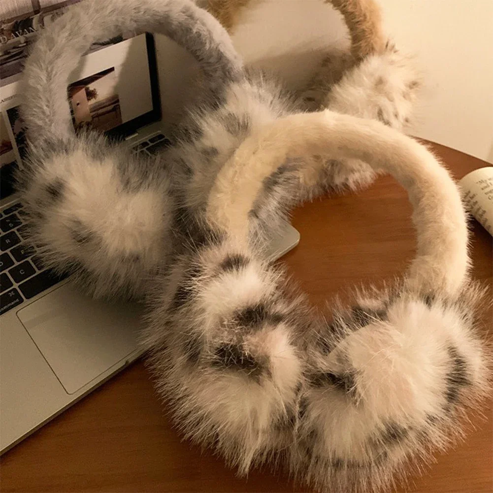 Orejeras de felpa de leopardo para niñas, calentadores de orejas de piel de zorro de imitación a prueba de viento, protector antiarrugas para las orejas de invierno