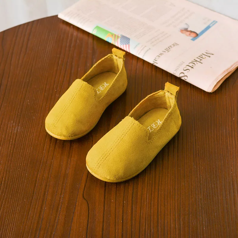 2025 Children's Flat Shoes New Candy Color Simple Casual Shoes Loafers Slip-on Flats Lightweight Boys Girls Leather Shoes 22-33