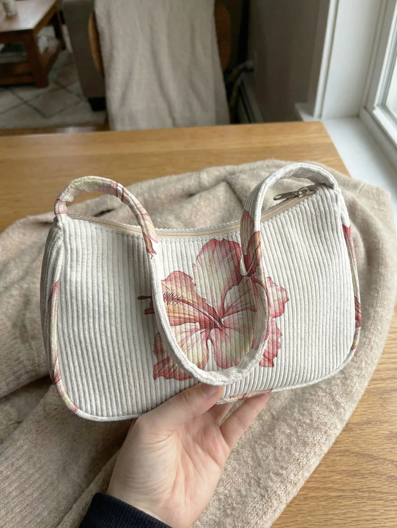 Trendy Hibiscus Print Shoulder Bag, Beige Corduroy Underarm Bag for Daily Casual Use