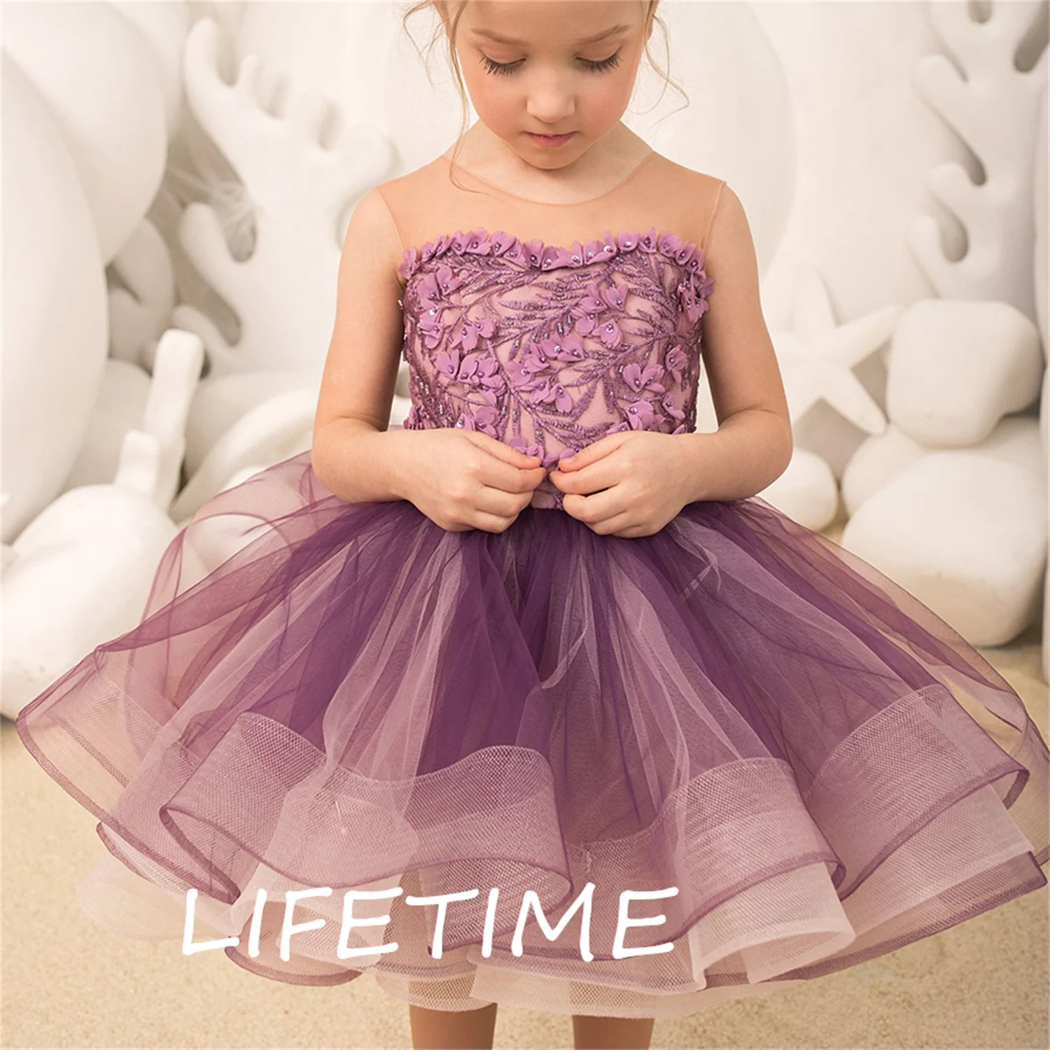 

Strapless Ball Gown Flower Girl Dress For Wedding Party Tulle Kids Birthday Embroidered Princess Short Dresses Applique Purple