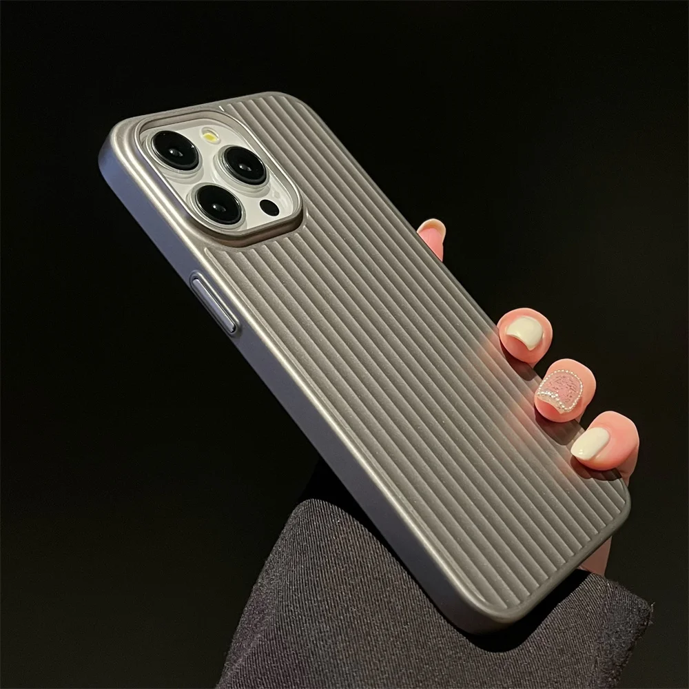 Luxury Stripes Metallic Paint Matte Case For iPhone 16 15 14 13 Pro Max Plus Shockproof Camera Protection Slim Plastic Cover