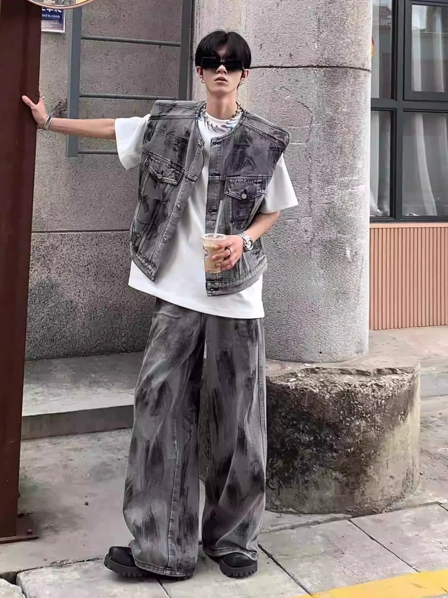 

Мужской комплект в стиле ретро-американского стритвира: жилет и широкие брюки, повседневный свободный крой, джинсовый, для подростков, летний наряд