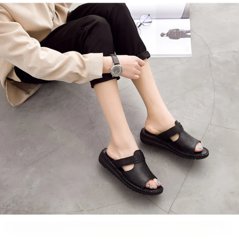 2025 شبشب جلد طبيعي الصيف النساء نعال مسطحة أحذية المفتوحة تو الزهور الشرائح النساء الانزلاق على الصنادل #2