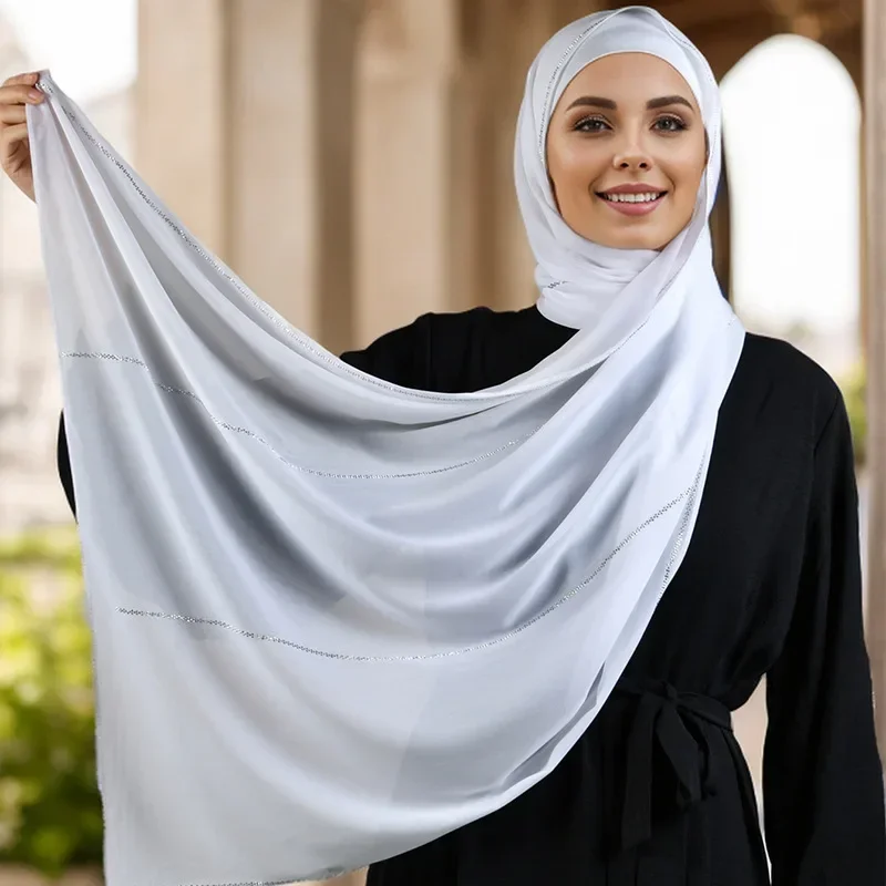 وشاح شيفون أنيق واسع الشريط - شال إسلامي من حجر الراين بلون سادة للنساء