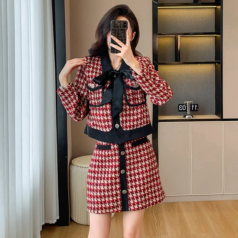 A-line Two-piece Red Dress Twill Plaid High Waist Patchwork Bow Short Dresses Autumn and Winter New Dresses for Women 2023